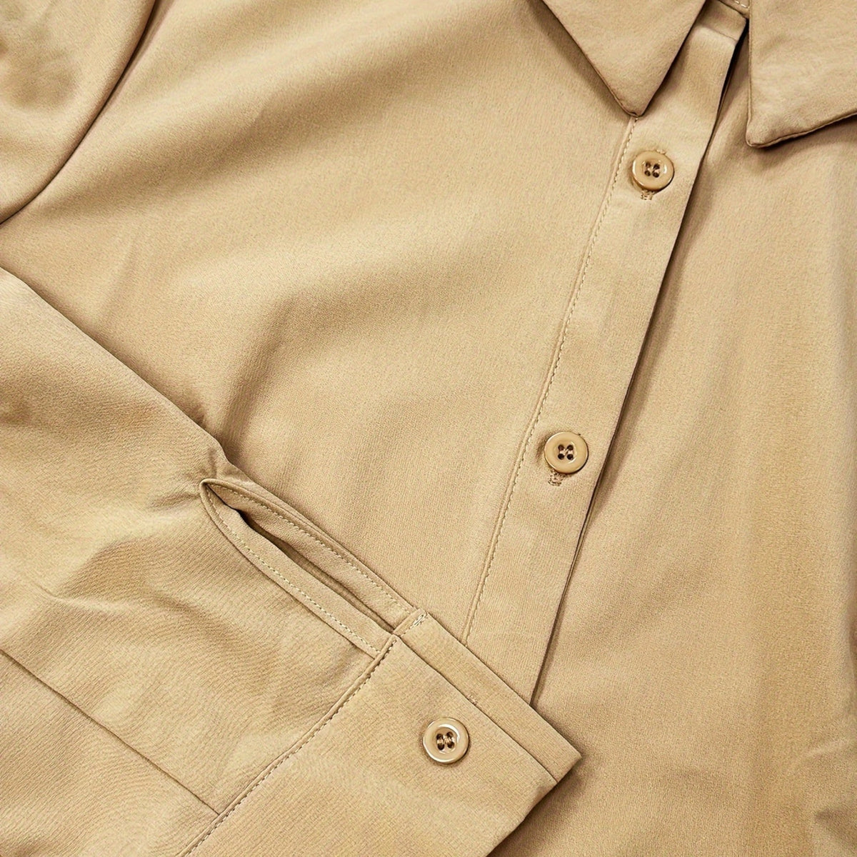 Montavero | Blouse Femme Boutonnée – Élégance Professionnelle Raffinée